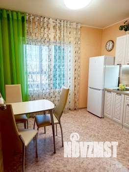 1-к квартира, посуточно, 40м2, 17/17 этаж