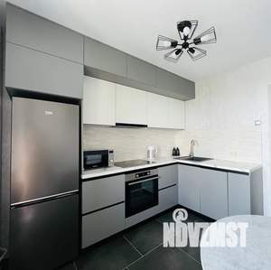 1-к квартира, посуточно, 40м2, 16/17 этаж