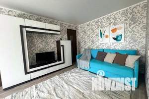 2-к квартира, посуточно, 44м2, 5/5 этаж