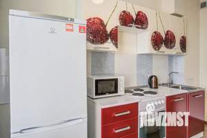 1-к квартира, посуточно, 40м2, 9/16 этаж