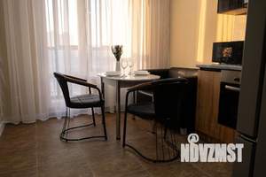 1-к квартира, посуточно, 41м2, 1/1 этаж