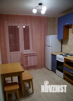 1-к квартира, посуточно, 45м2, 6/13 этаж
