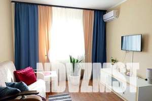 1-к квартира, посуточно, 42м2, 9/16 этаж