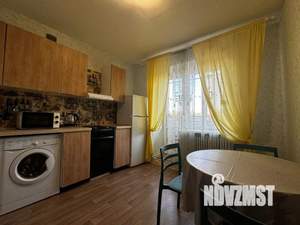 1-к квартира, посуточно, 38м2, 8/9 этаж