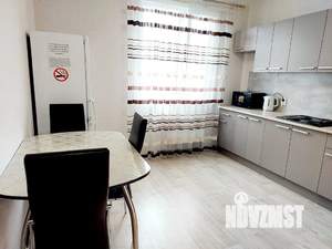 1-к квартира, посуточно, 39м2, 12/17 этаж