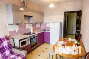 1-к квартира, посуточно, 50м2, 8/25 этаж