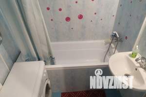 1-к квартира, посуточно, 45м2, 2/25 этаж