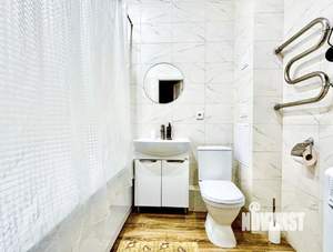 1-к квартира, посуточно, 44м2, 3/17 этаж