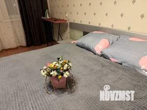 1-к квартира, посуточно, 40м2, 4/10 этаж