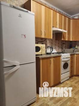 1-к квартира, посуточно, 51м2, 5/10 этаж