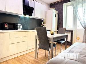 1-к квартира, посуточно, 46м2, 11/16 этаж