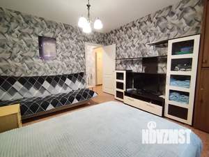 1-к квартира, посуточно, 30м2, 2/10 этаж