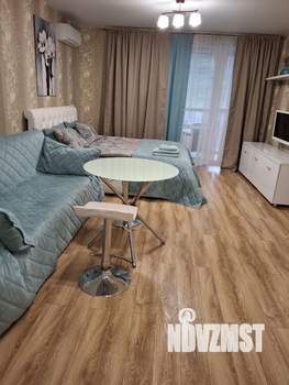 Студия квартира, посуточно, 32м2, 11/18 этаж