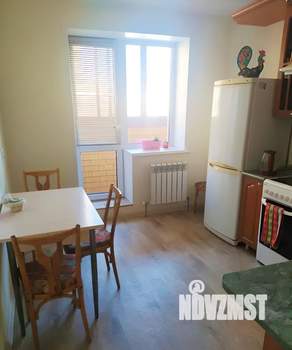 1-к квартира, посуточно, 40м2, 3/10 этаж