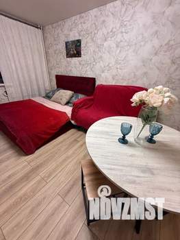 Студия квартира, посуточно, 28м2, 15/16 этаж