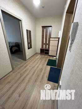 1-к квартира, посуточно, 42м2, 7/17 этаж