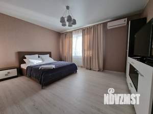 1-к квартира, посуточно, 47м2, 7/7 этаж