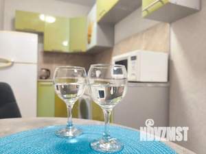 Студия квартира, посуточно, 35м2, 11/14 этаж