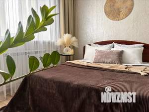 1-к квартира, посуточно, 45м2, 9/16 этаж