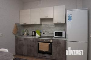 2-к квартира, посуточно, 44м2, 20/25 этаж