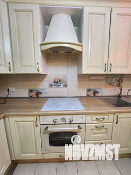 2-к квартира, посуточно, 49м2, 9/25 этаж