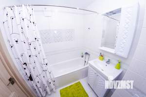 1-к квартира, посуточно, 40м2, 6/20 этаж