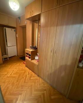 3-к квартира, на длительный срок, 54м2, 1/9 этаж