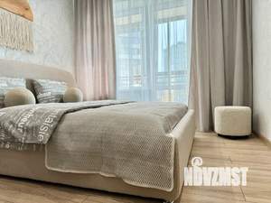 Студия квартира, посуточно, 31м2, 3/18 этаж