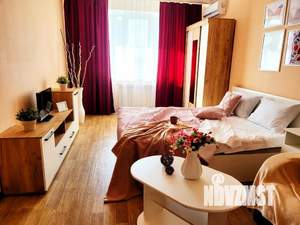 1-к квартира, посуточно, 42м2, 17/25 этаж