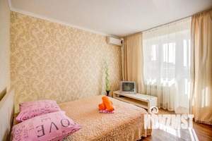 1-к квартира, посуточно, 42м2, 7/17 этаж