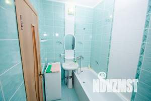 1-к квартира, посуточно, 43м2, 8/15 этаж