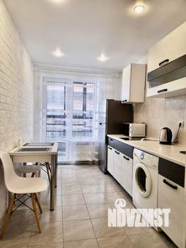 1-к квартира, посуточно, 32м2, 13/20 этаж