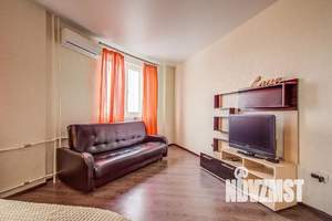 1-к квартира, посуточно, 45м2, 15/16 этаж