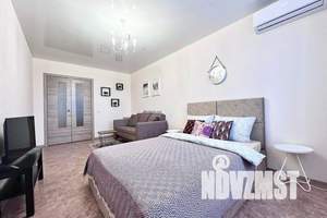 1-к квартира, посуточно, 43м2, 17/25 этаж