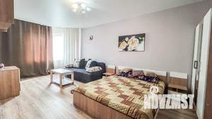 1-к квартира, посуточно, 42м2, 1/17 этаж