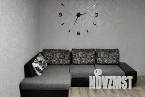 1-к квартира, посуточно, 42м2, 13/16 этаж