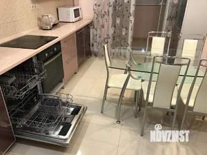 2-к квартира, посуточно, 70м2, 1/1 этаж
