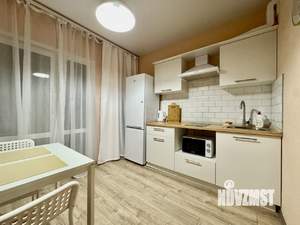 1-к квартира, посуточно, 37м2, 17/25 этаж