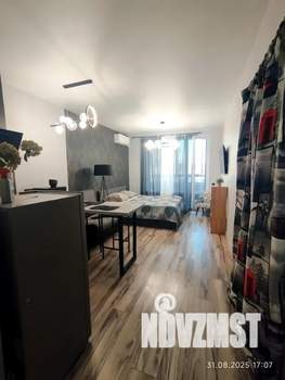 Студия квартира, посуточно, 30м2, 10/10 этаж