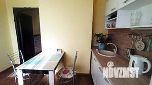 1-к квартира, посуточно, 40м2, 9/16 этаж