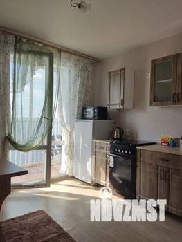 1-к квартира, посуточно, 39м2, 12/17 этаж
