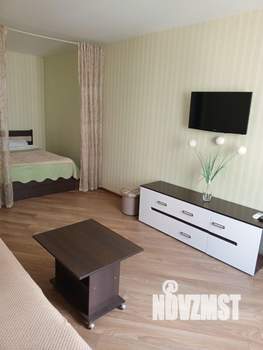 1-к квартира, посуточно, 40м2, 7/17 этаж