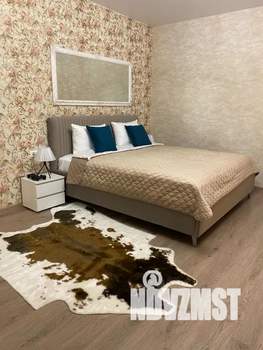 1-к квартира, посуточно, 42м2, 3/5 этаж