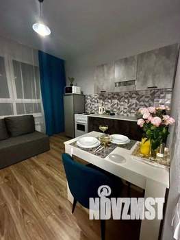 1-к квартира, посуточно, 42м2, 1/1 этаж