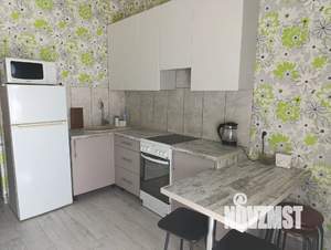 1-к квартира, посуточно, 43м2, 2/25 этаж