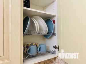 Студия квартира, посуточно, 40м2, 3/17 этаж