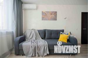 1-к квартира, посуточно, 37м2, 17/17 этаж