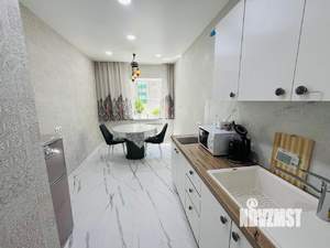 1-к квартира, посуточно, 51м2, 3/10 этаж