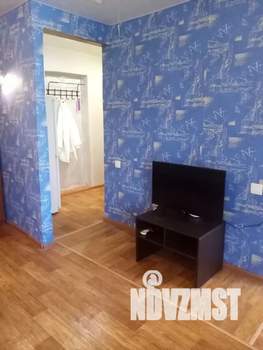 Студия квартира, посуточно, 35м2, 3/5 этаж