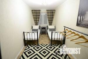 2-к квартира, посуточно, 55м2, 1/1 этаж